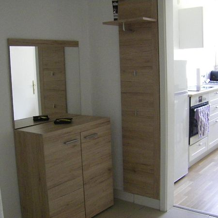 Uni Essen Apartment Bagian luar foto