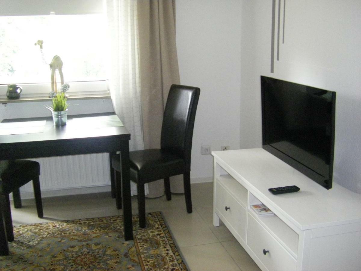 Uni Essen Apartment Bagian luar foto