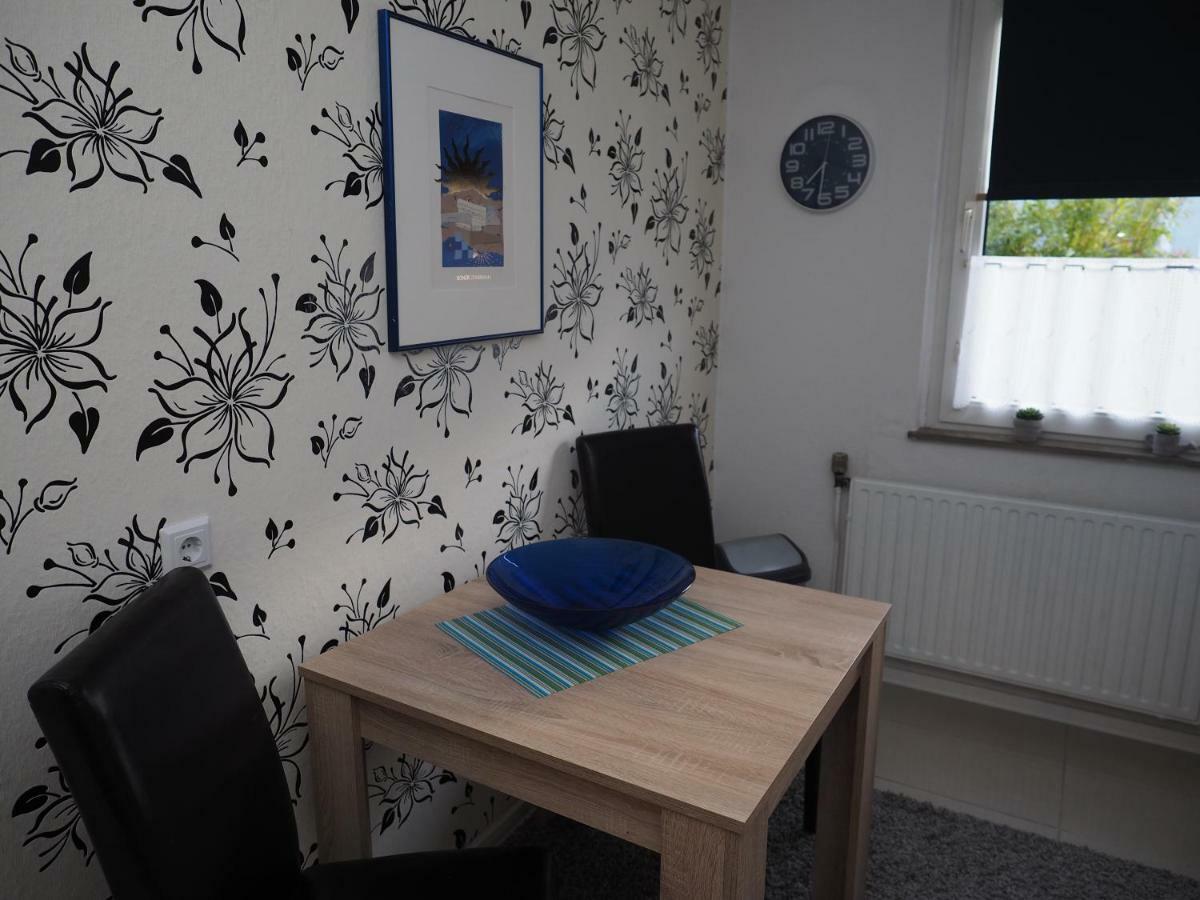 Uni Essen Apartment Bagian luar foto