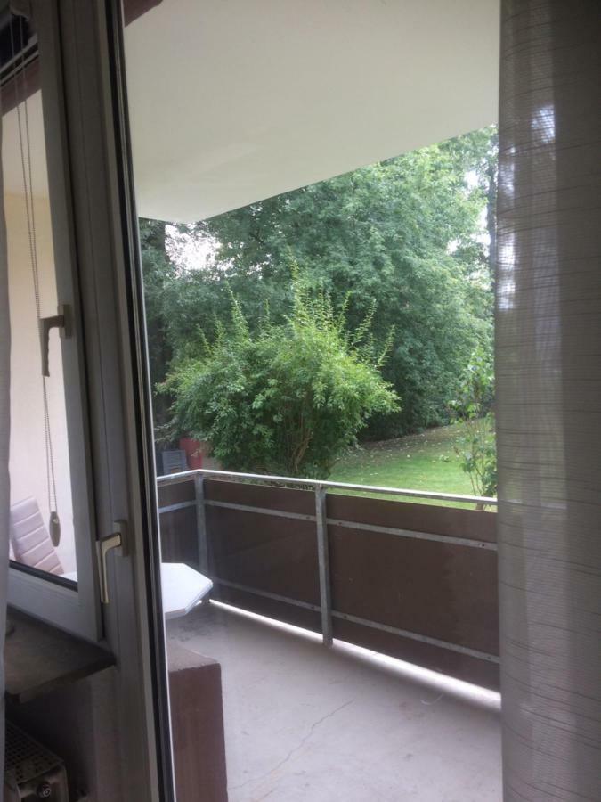 Uni Essen Apartment Bagian luar foto