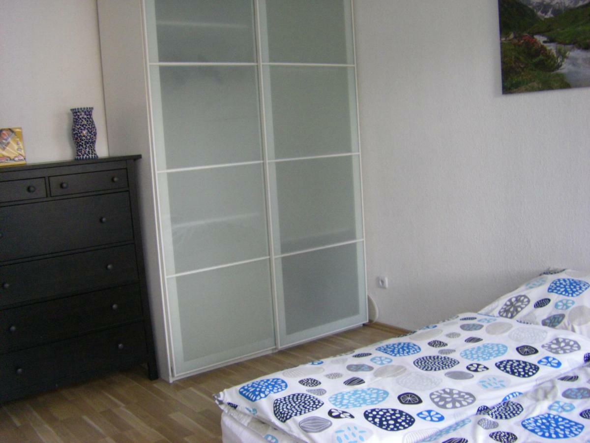 Uni Essen Apartment Bagian luar foto